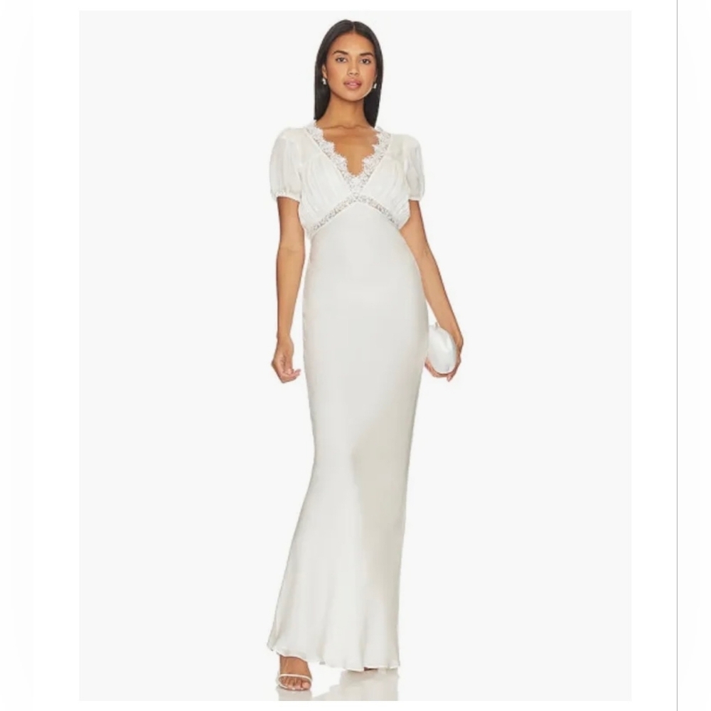 Stone cold Fox | Lauren Gown